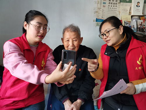 廠前一社區(qū) 貼心服務(wù)解民憂，養(yǎng)老認(rèn)證暖人心